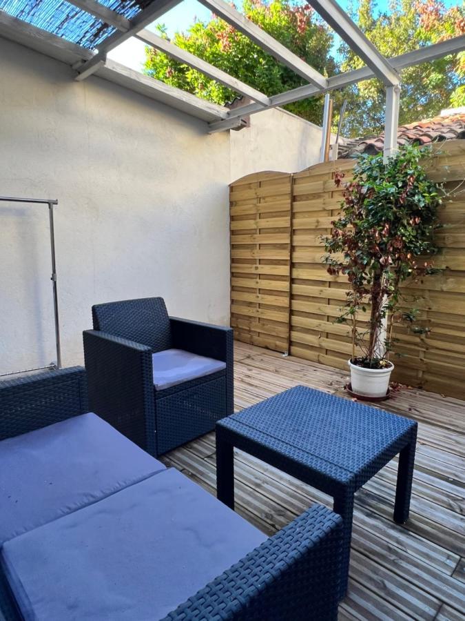 Studio Neuf Climatisé avec Terrasse #4 Tolón Exterior foto