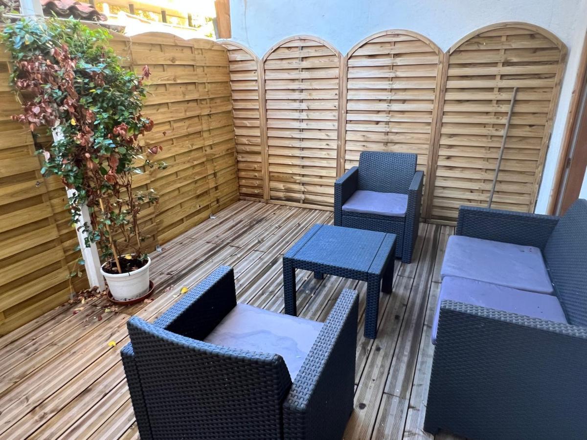Studio Neuf Climatisé avec Terrasse #4 Tolón Exterior foto